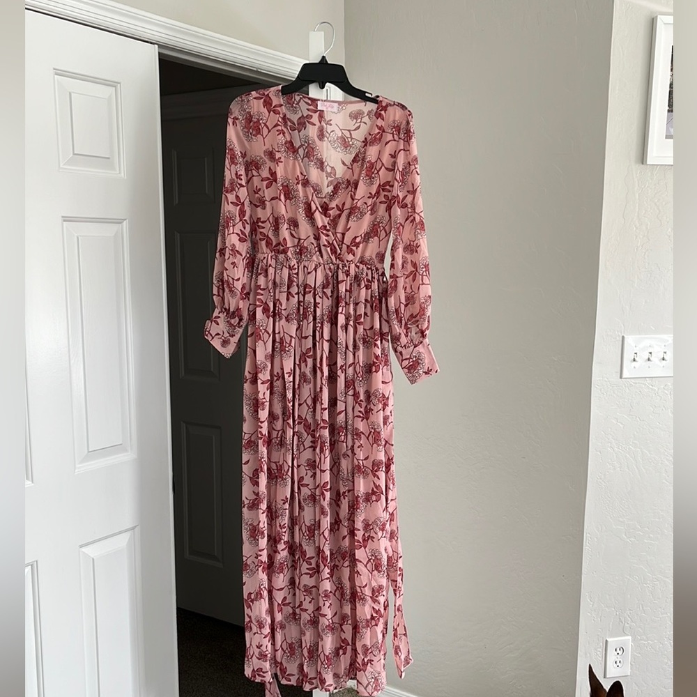Never worn - Pink Lily blush maxi dress - Picture 2 of 5
